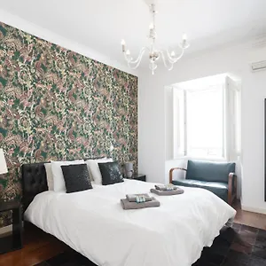 Baixa Chiado Luxury Bedrooms Lisbona