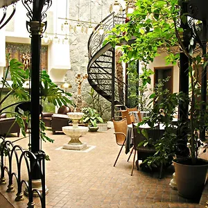מלון Boutique Mtiebi