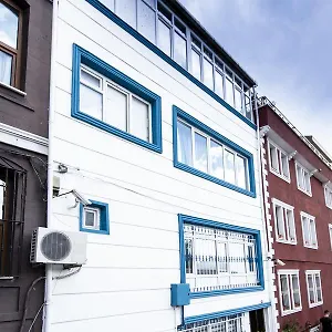 2* Apartmanhotel White Pearl