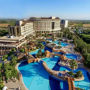 Üdülőközpont Fame Lara & Antalya
